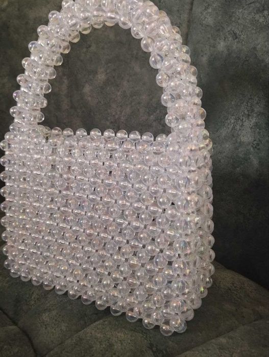 Продаётся сумка из бусин