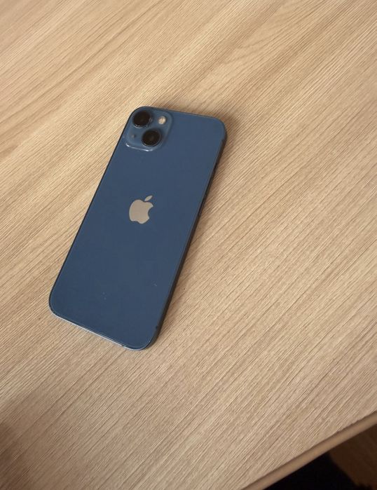 Продам Айфон 12 или 13