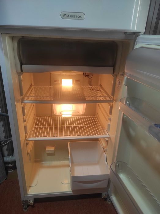 Холодильник Б/У холодильник