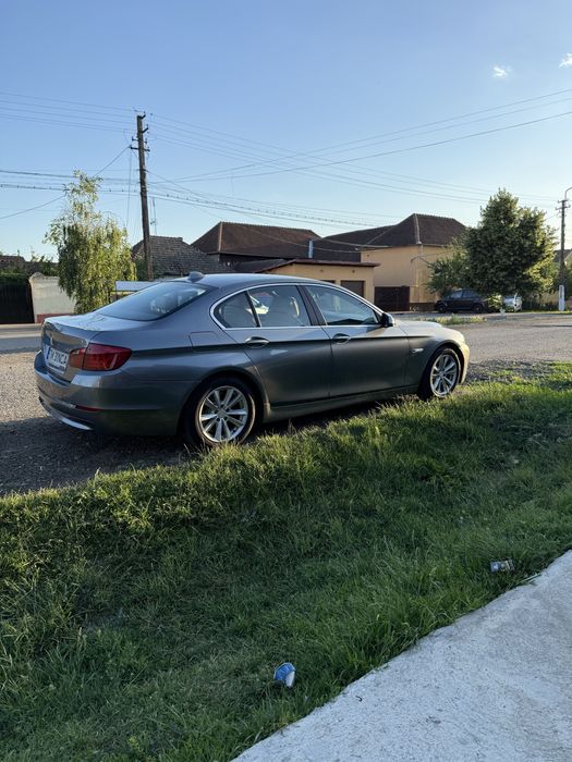 BMW F10 seria 5 3.0D 5 butoane