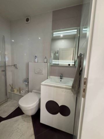 3-стаен в София-Студентски град цена 2000 лева