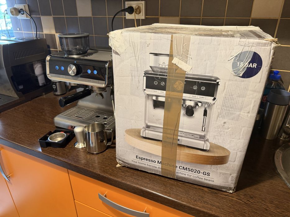 Espressor semiprofesionist barista CM5020