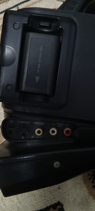Panasonic NV-MD10000 Professional 3CCD  Videokamera (Made in Japan)