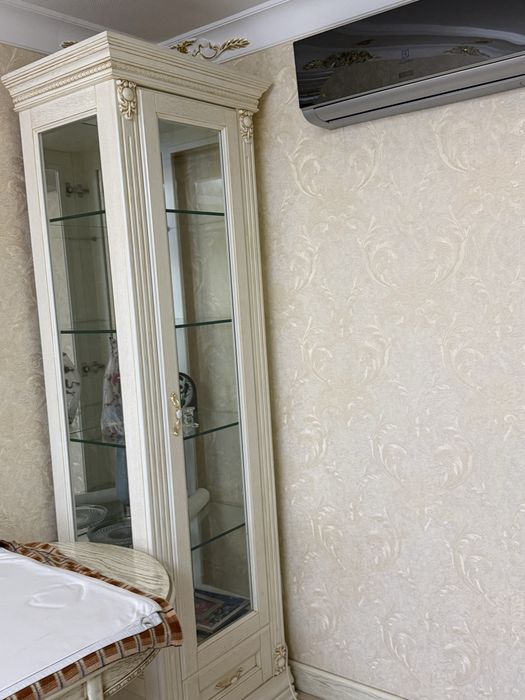 Мебельный гарнитур, 2 пенала, тумба под тв. Классика.