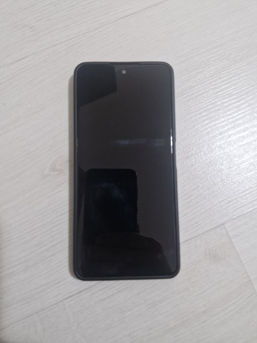Poco f4 8/256 гб