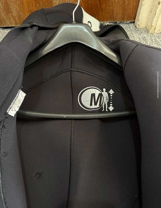 Costum gros pentru scafandri