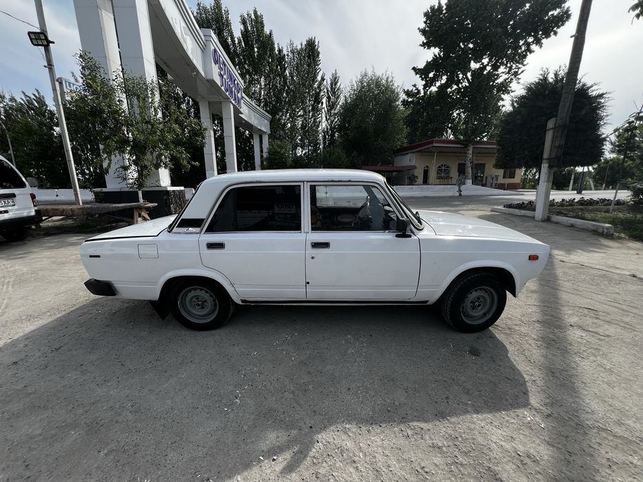 Lada 2105 1990 — 9