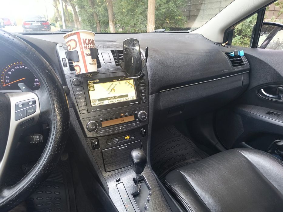 Toyota Avensis 2.2 D-CAT Elegance