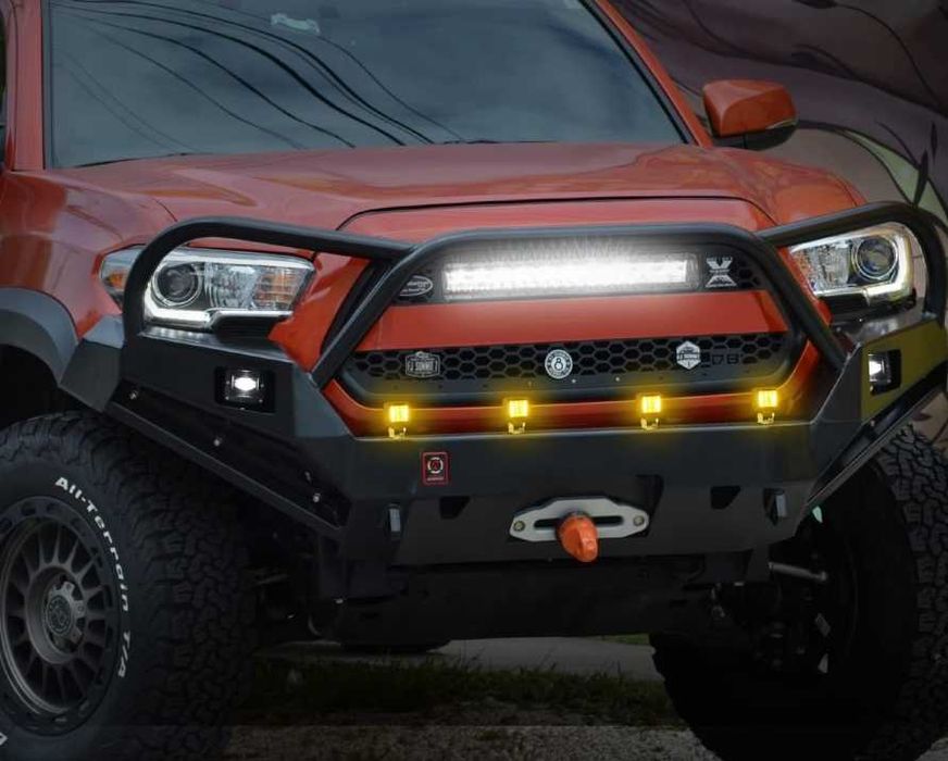 Комплект 4 Броя LED Халогени Фарове за Джип Офроуд Offroad с жълт DRL