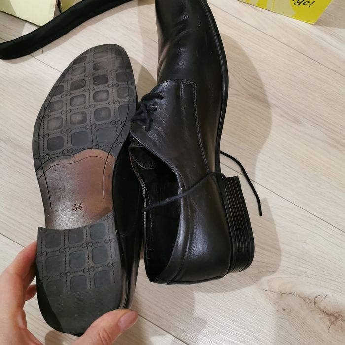 Pantofi eleganti - bărbați(piele)