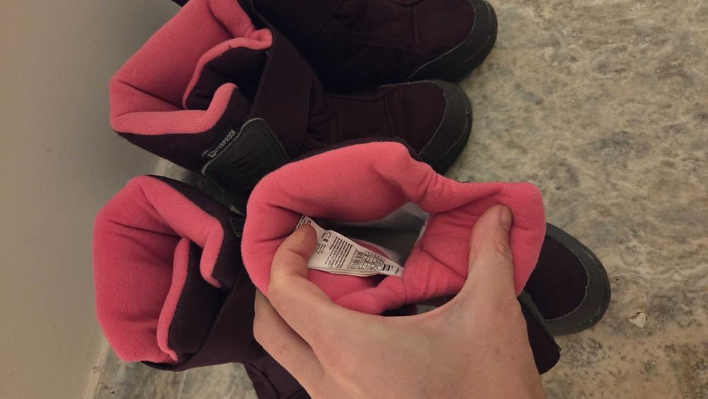 Детски непромукаеми ботиши р-р 28 и 30