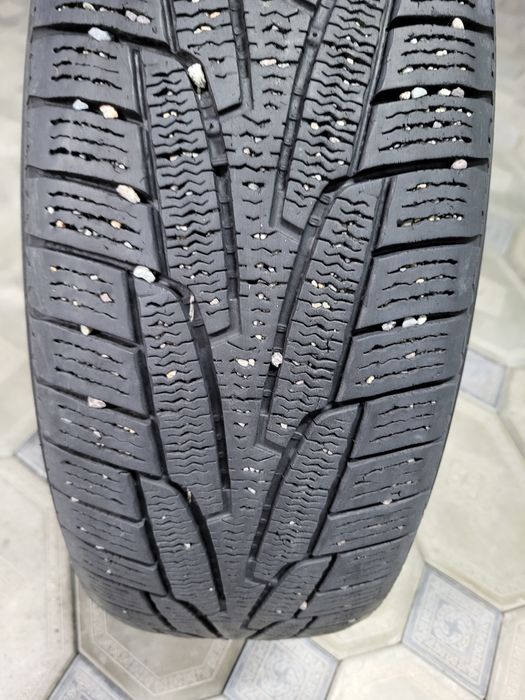 Зимняя резина одиночка 225/55/18  в  хорошом