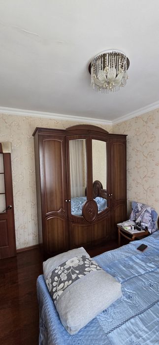 Продаётся трёхкомнатная квартира