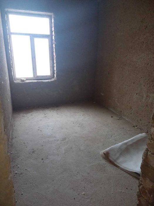 продаю квартиру 3х комнатную