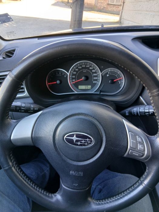 Субару импреза 4х4 газ бензин