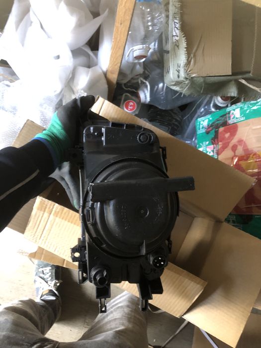 Фара ауди 80б4 audi 80b4