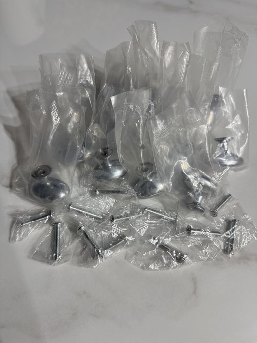 Ручка кнопка металлическая