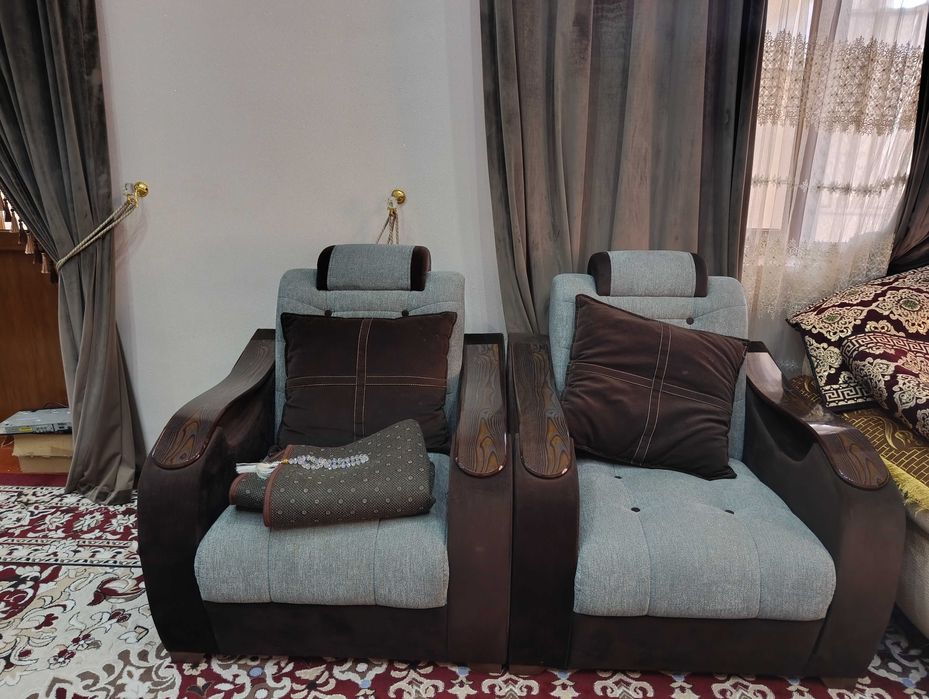 Divan Kreslo yumshoq