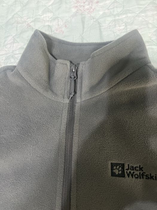 Продам флиску Jack Wolfskin
