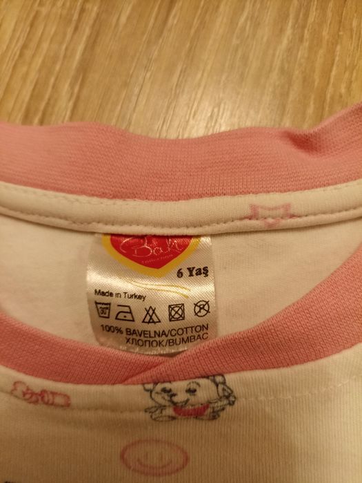 Pijama fetițe  mărime 4-5 ani