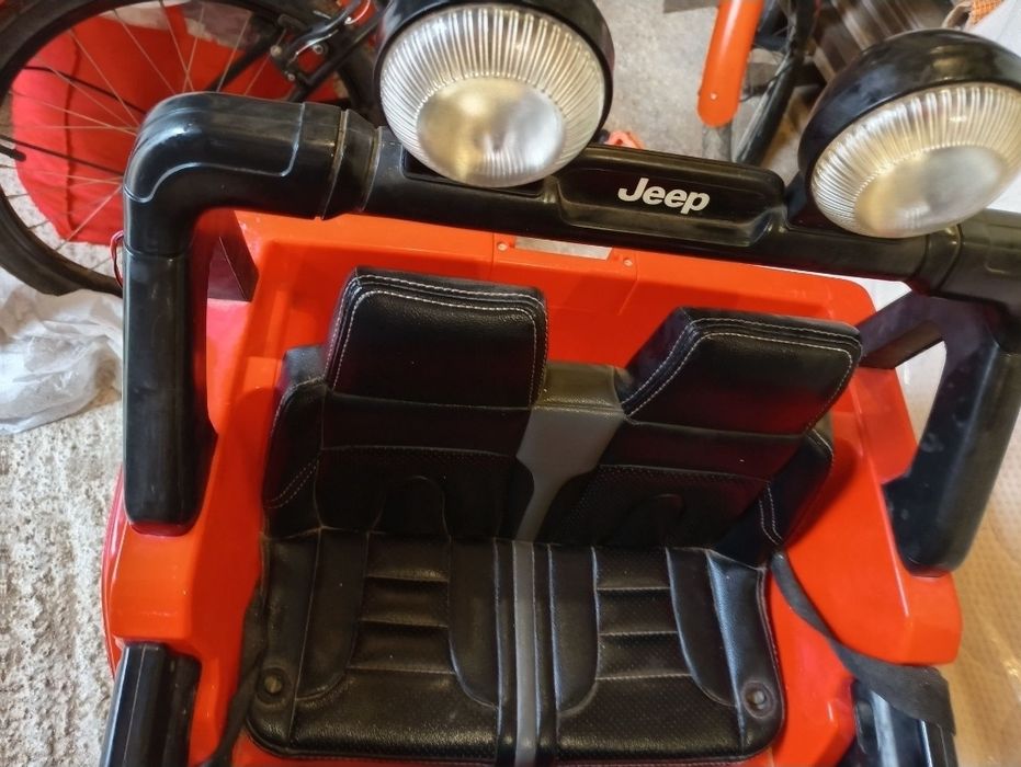Masinuta electrica rosie copii 4 x 4 masina jeep rubicon wrangler