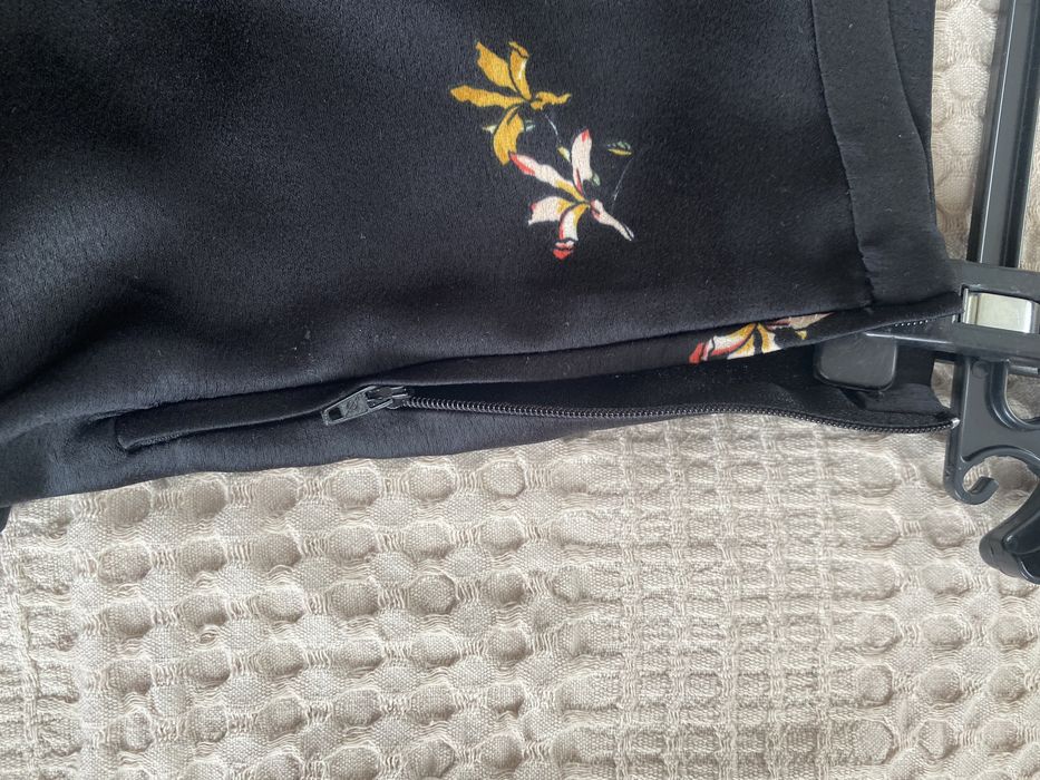Pantaloni cropped