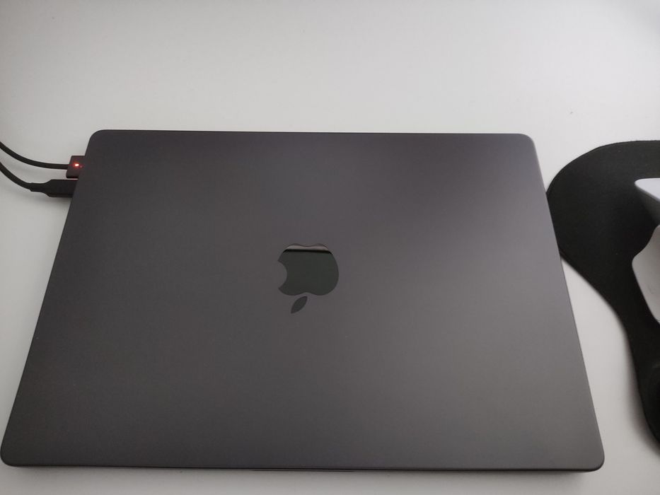 Macbook PRO M3 2023