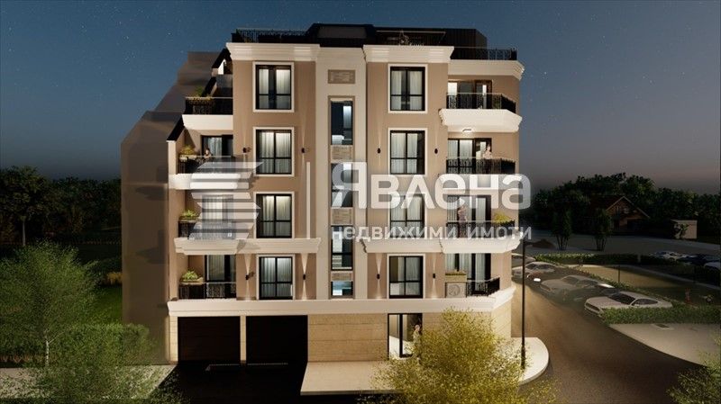 Продава се Тристаен апартамент в Пловдив, Кючук Париж - 99 кв.м за 1298 €/кв.м - Снимка #1