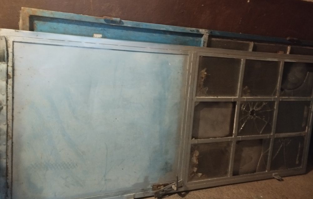 Желязни врати за гараж