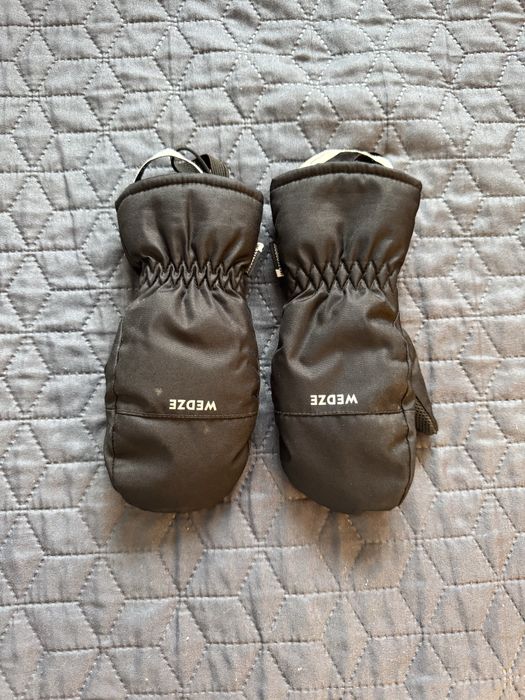 Manusi Wedze, 2-4 ani