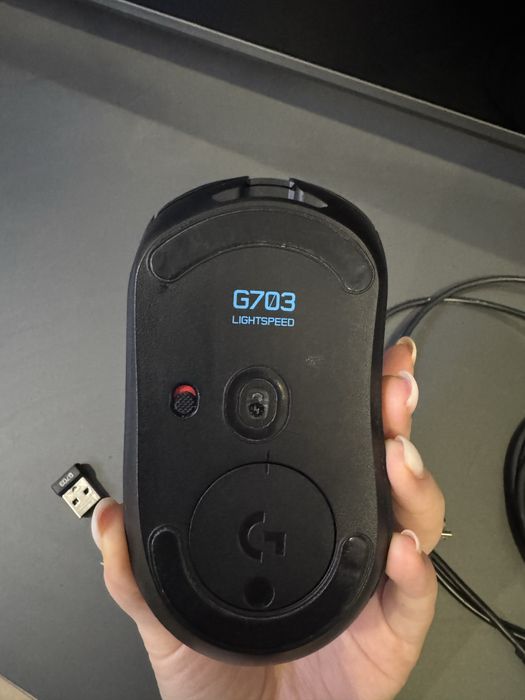 Logitech G703 Lightspeed Wireless Gaming Mouse + cablu