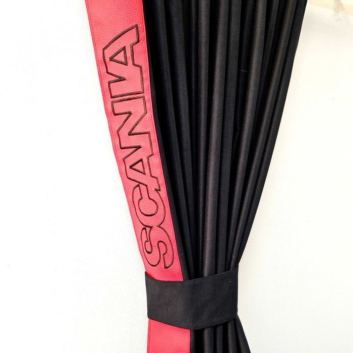 Пердета за камиони SCANIA с кожена лента и кукички тип холандско чело.