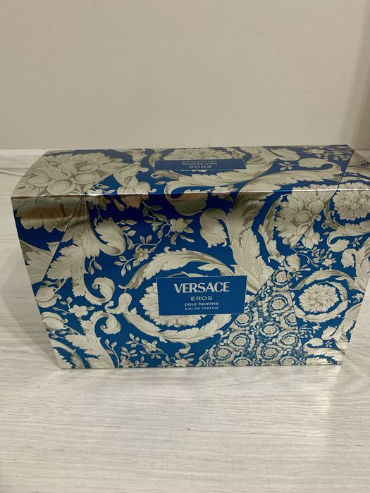 Подаръчен комплект за мъже Versace Eros