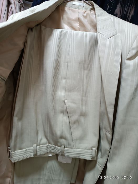 Костюм,брюки 46 Турция