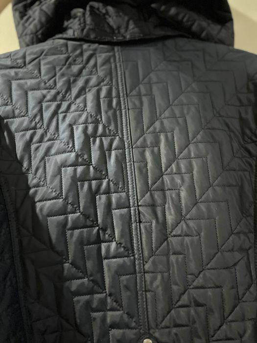 Куртка с капюшоном