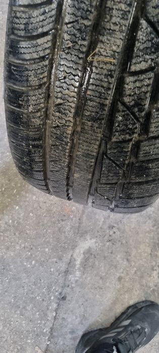 2бр. Зимни гуми 255 35 19 дот 25г.