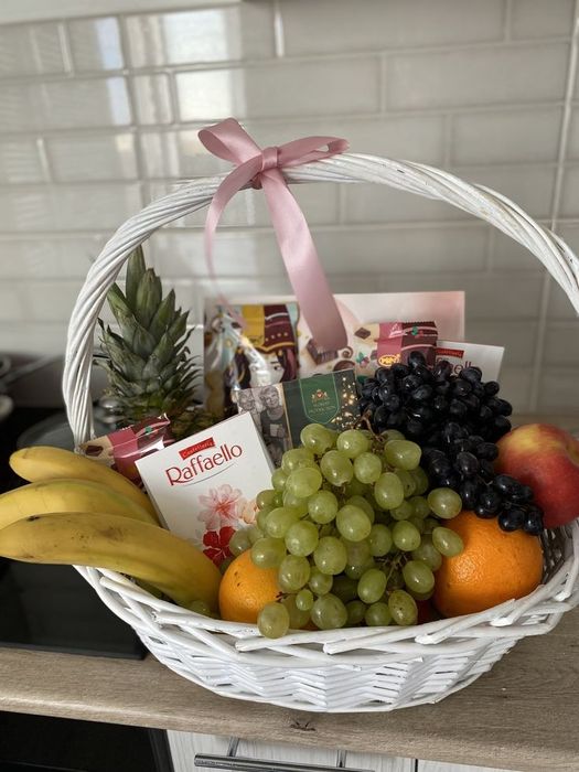 Подарочные корзины со сладостями