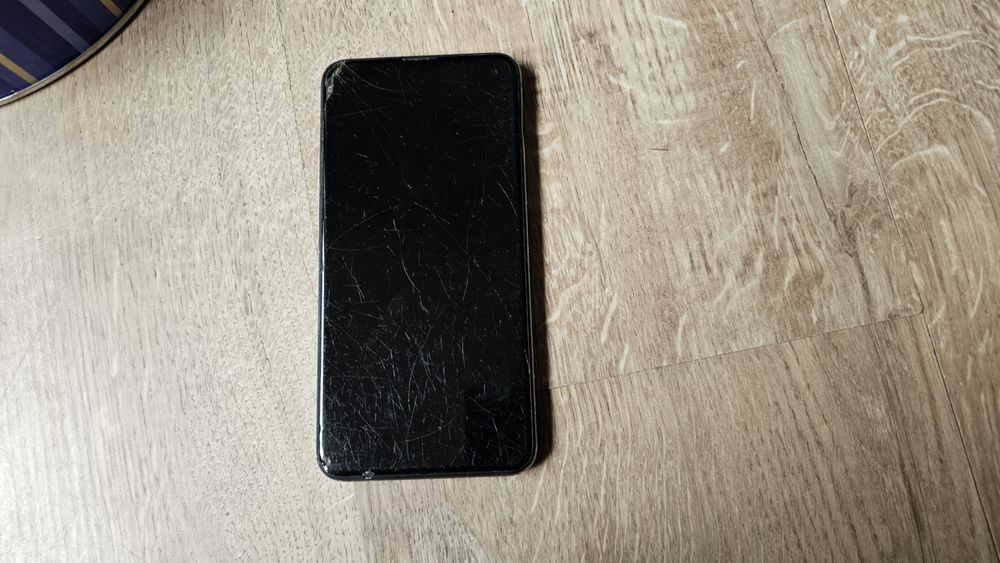 Samsung S10 negru