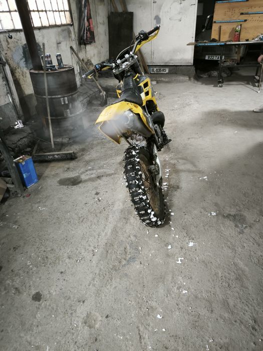 Vând GAS GAS de 200