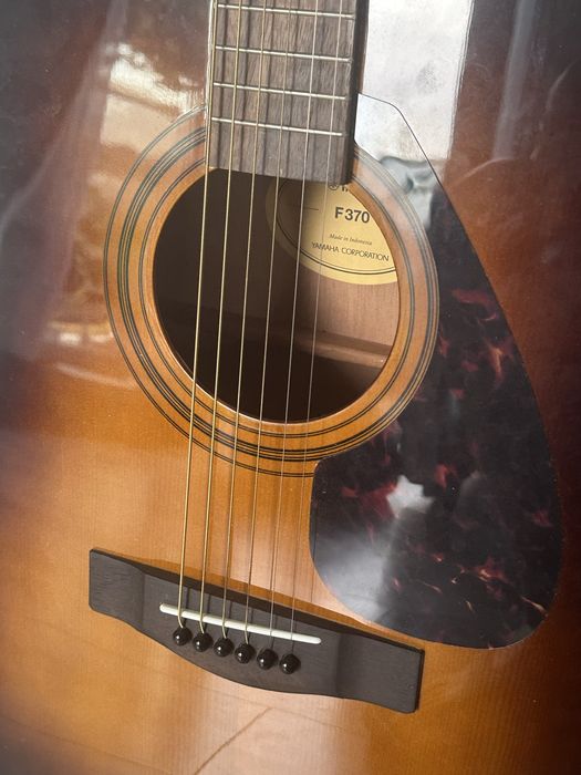 Chitara Acustica Yamaha