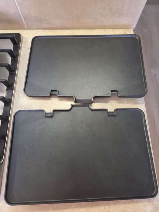 Мультигриль Delonghi CGH1030D