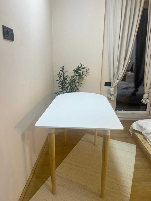 Masa dining 4 persoane