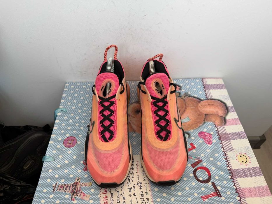 Nike Air Max 2090''оригинални маратонки 37.5 номер