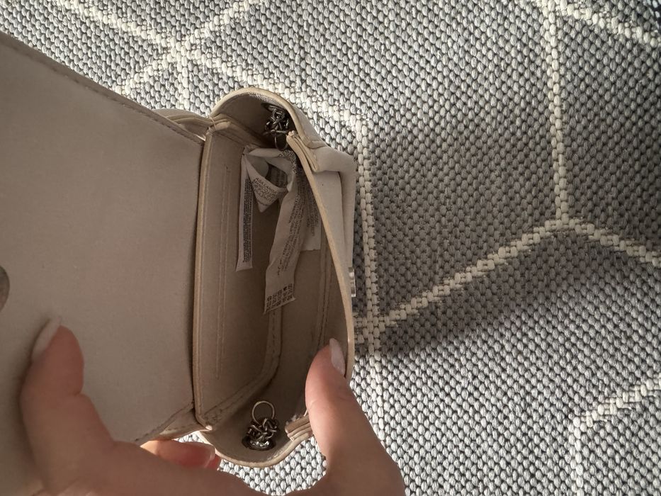 Чанти на Pull&Bear