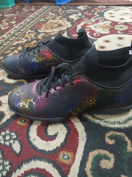 Erkaklar sport oyoq kiymi