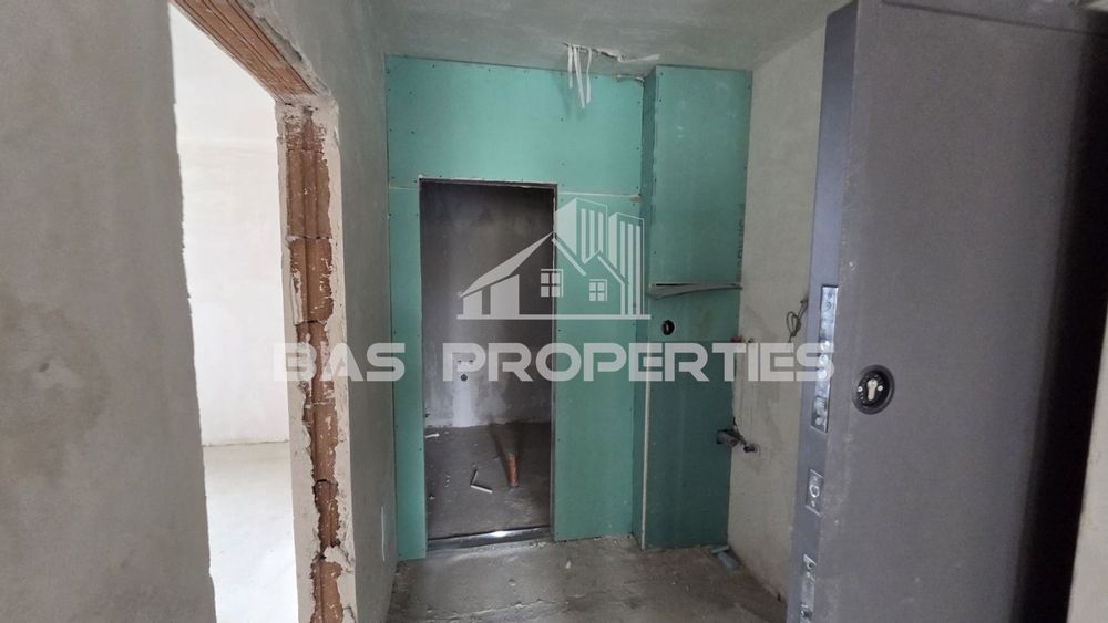 2-стаен в София-Младост 4 площ 70