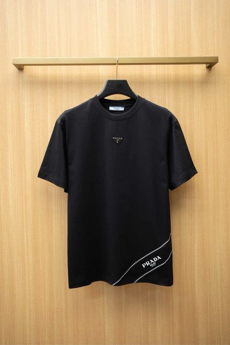 Tricou Prada Negru !