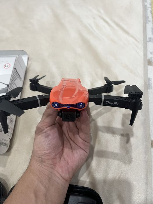 Продам Дрон новый
