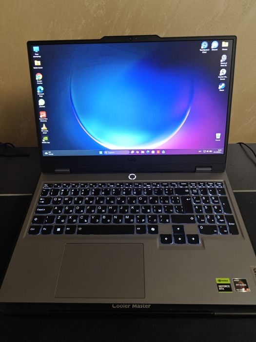 Продавам гейминг лаптоп Lenovo Loq