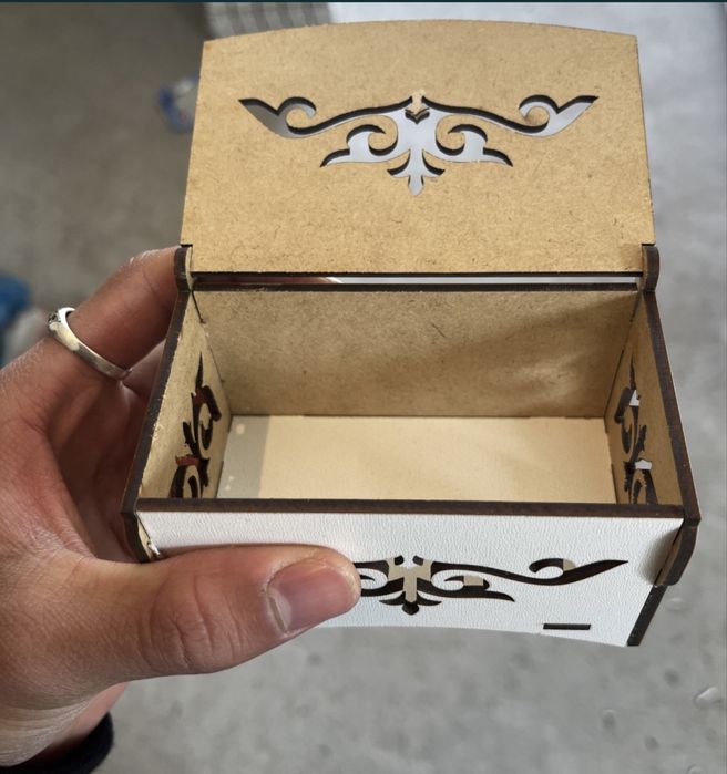 Тойбастар шкатулка бонбоньерка